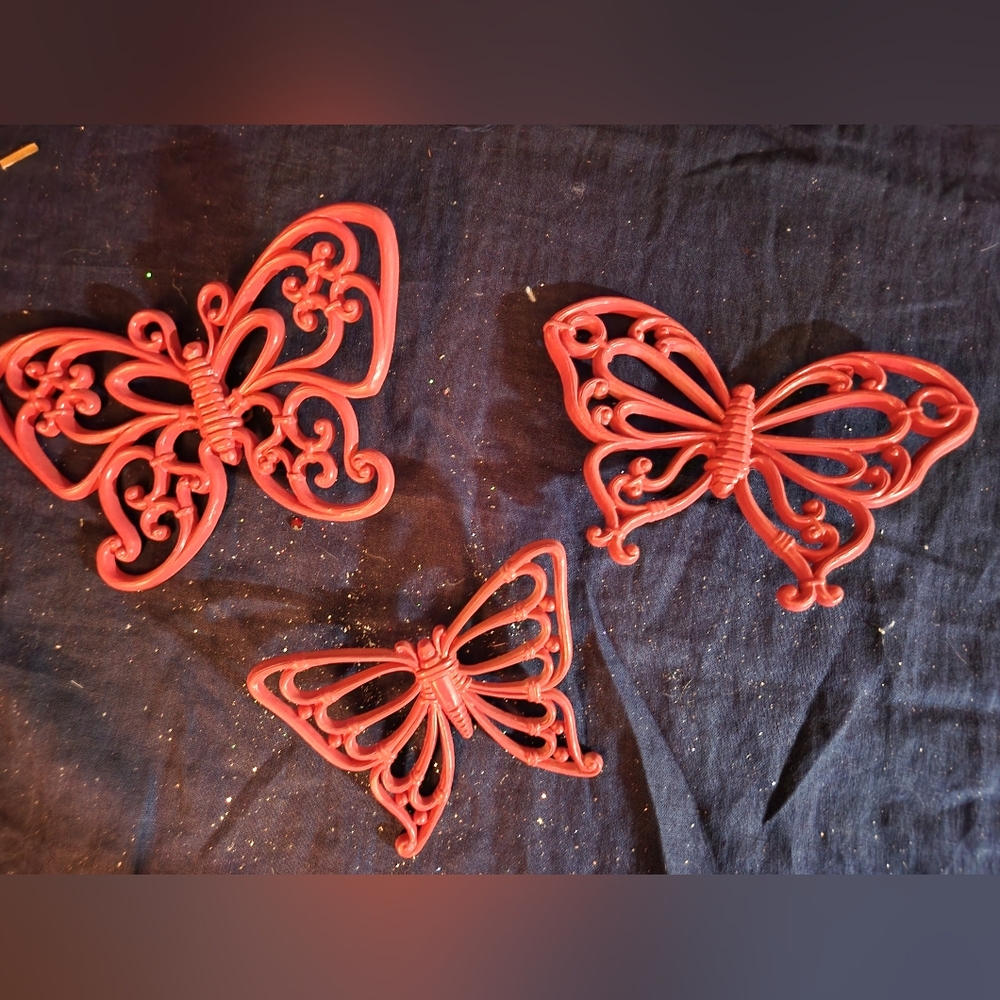 3 Homeco Dart Inc Orange Butterflies